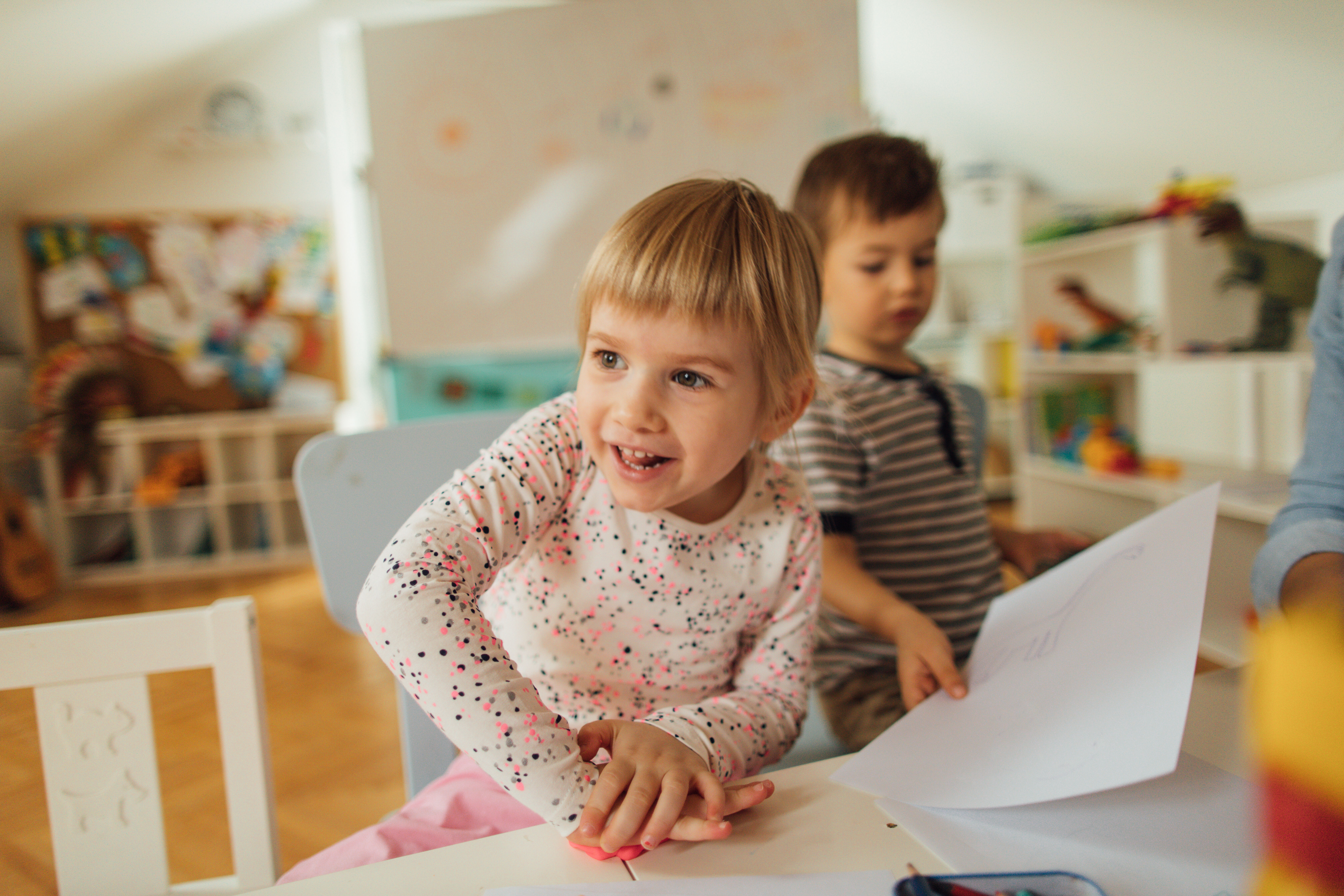 https://www.chicco.de/dw/image/v2/BJJJ_PRD/on/demandware.static/-/Sites-Chicco-Germany-Library/de_DE/dwf6375a0f/site/16-Chi Siamo/Progetti Solidali/GettyImages-825918836.jpg